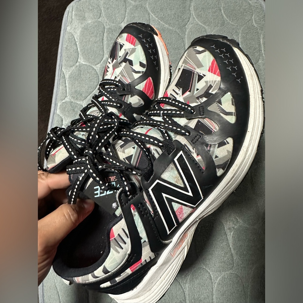New Balance VAZEE Agility women’s Size 7.5